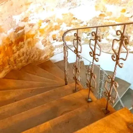 22 Yedia North Turkish Side فندق *