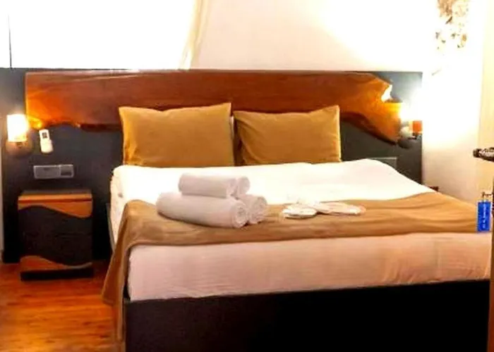 22 Yedia North Turkish Side ホテル